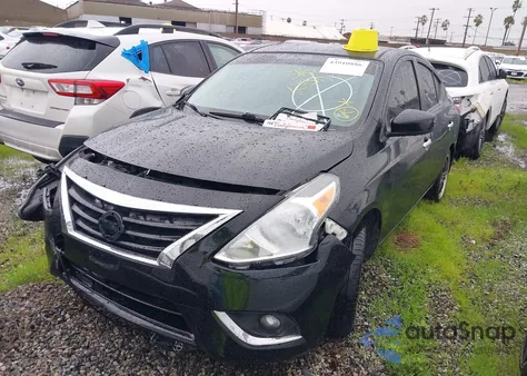 2017 Nissan Versa 1.6 Sv z USA, uszkodzony, nr VIN 3N1CN7AP6HL840675